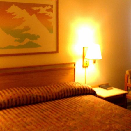 בולהד סיטי Colorado River Value Inn מראה חיצוני תמונה