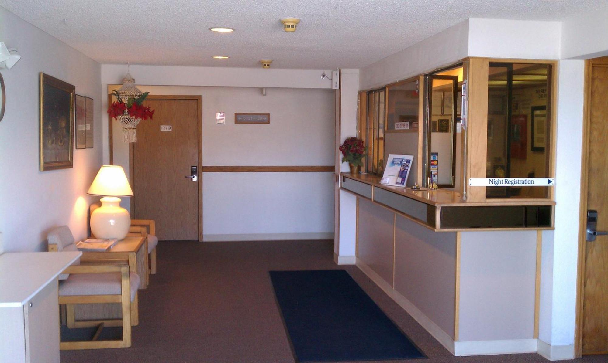 בולהד סיטי Colorado River Value Inn מראה פנימי תמונה